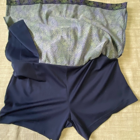 Izod Womens Colorful Golf Lightweight Active Sports Skort- Sz-8 - Picture 7 of 13